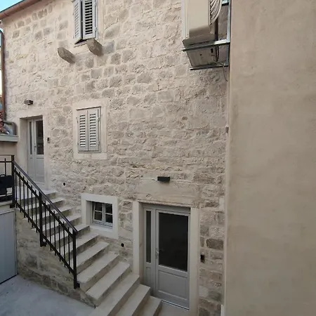 公寓 The Center Of Split, Renovated Stone House *