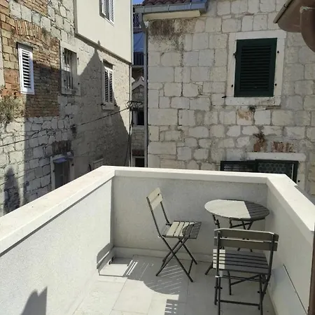 The Center Of Split, Renovated Stone House Apartment *
